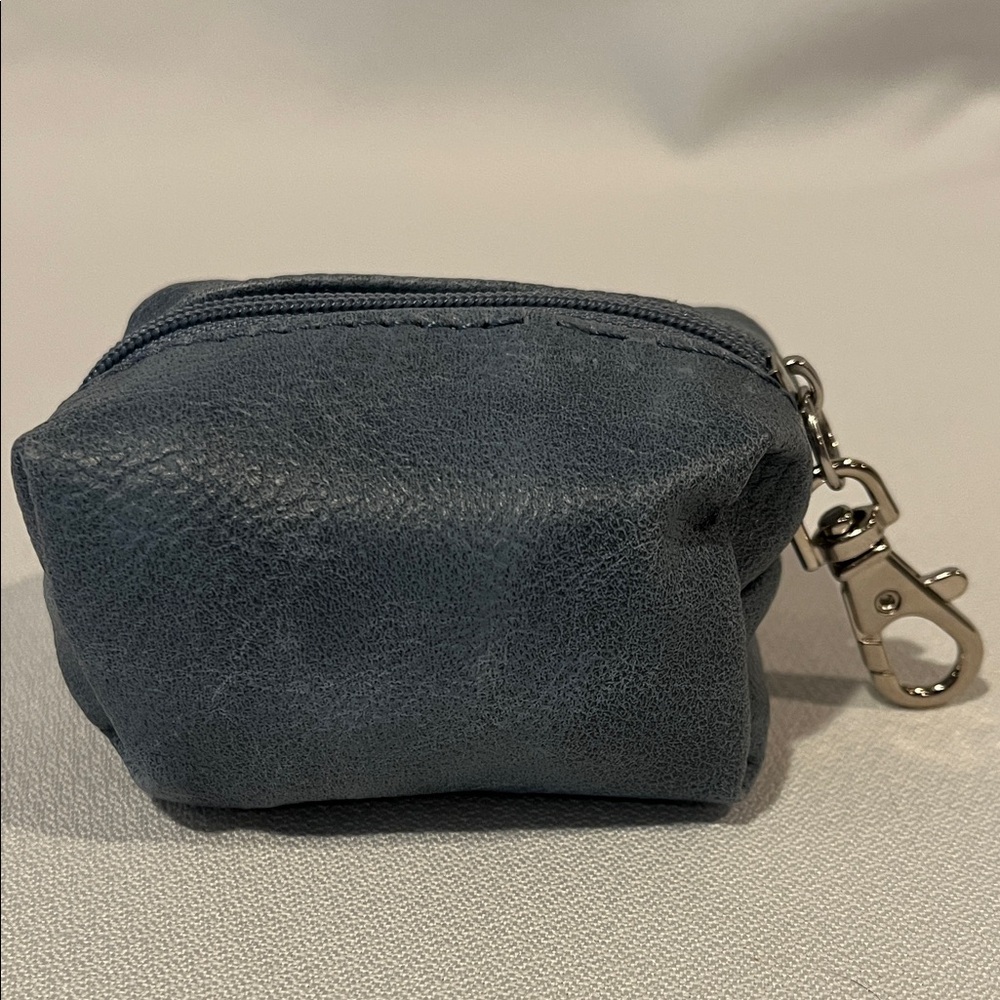 NWT thirty-one Petite Pouf